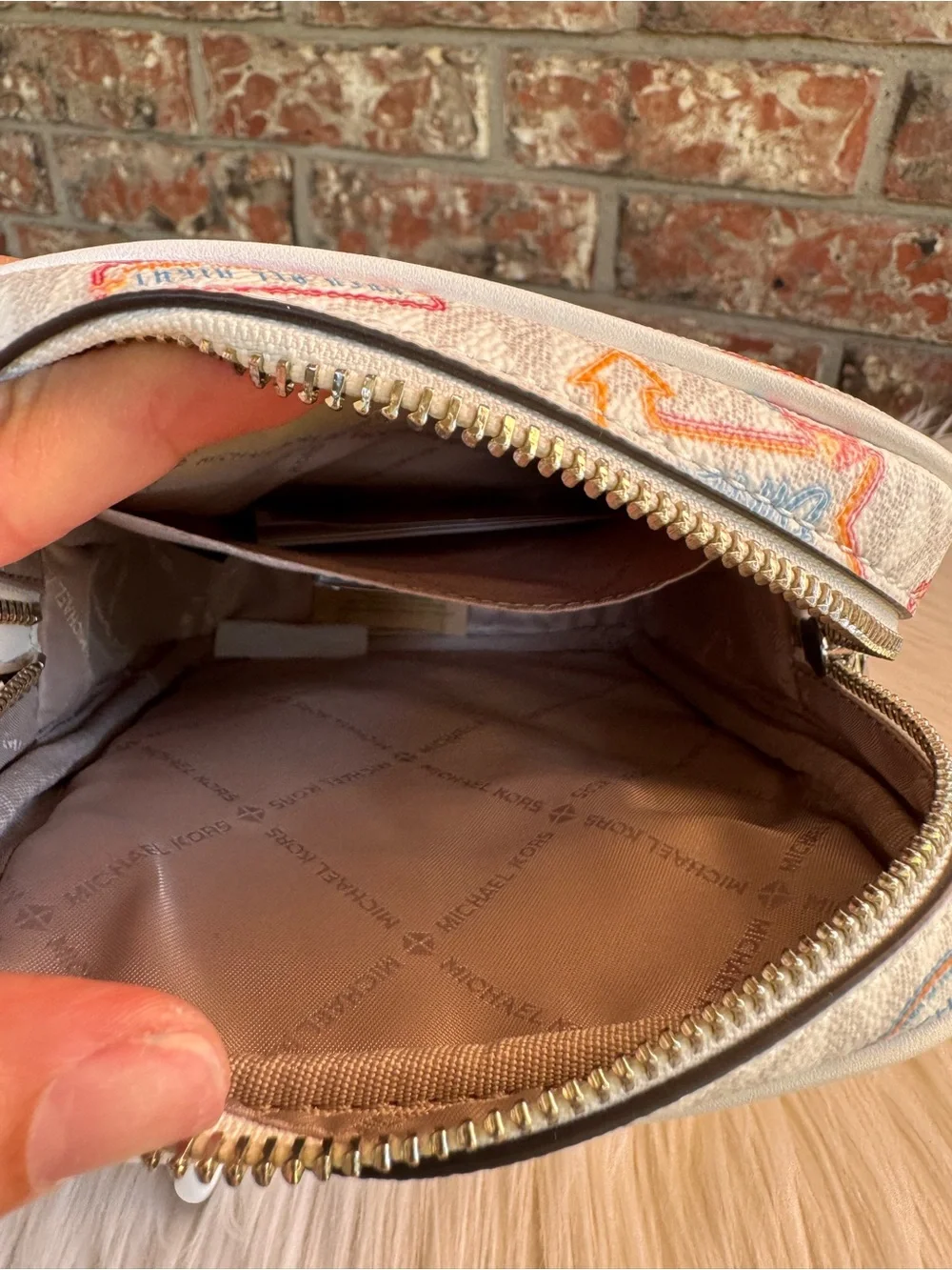 Michael Kors compact michael